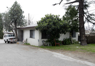 117 W Norwood Pl in San Gabriel, CA - Building Photo - Building Photo