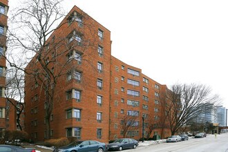 Sherman Garden Apartments in Evanston, IL - Foto de edificio - Building Photo