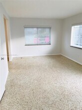 887 80th St in Miami Beach, FL - Building Photo - Building Photo