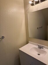 8900 Foothill Blvd in Sunland, CA - Building Photo - Building Photo