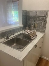 190 Lubeck Rd in Auburn, CA - Foto de edificio - Building Photo