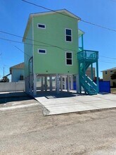3624 87th St in Galveston, TX - Building Photo - Building Photo