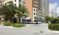 Venture in Aventura, FL - Building Photo - Building Photo