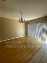 13056 Thoroughbred Loop in Largo, FL - Building Photo - Building Photo