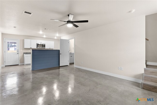 803 White Meadow Ln in Killeen, TX - Building Photo - Building Photo
