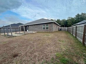 5851 Anderson Ln in Milton, FL - Building Photo - Building Photo
