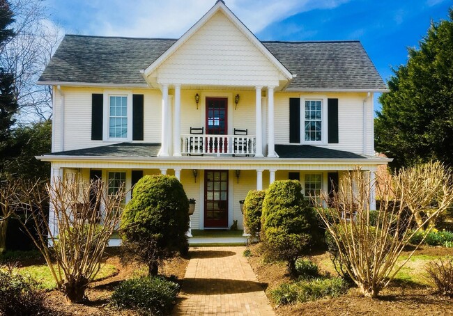 49 Duke St in Granite Falls, NC - Building Photo - Building Photo