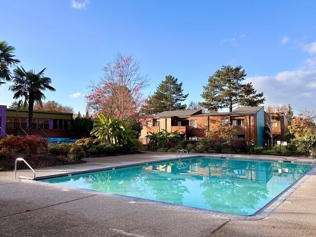 4550 SW Murray Blvd, Unit 72