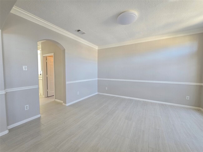 18819 Harbor Key Cir