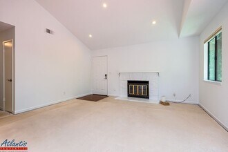 2910 La Terrace Cir in San Jose, CA - Building Photo - Building Photo