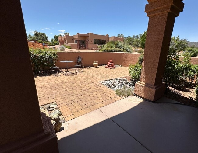 230 Sin Salida in Sedona, AZ - Building Photo - Building Photo