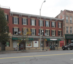 620-630 Broadway in Kingston, NY - Building Photo - Building Photo