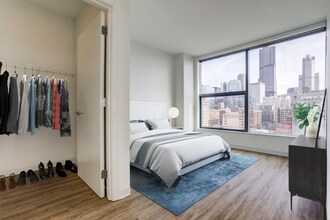 413 S Halsted St in Chicago, IL - Building Photo - Building Photo