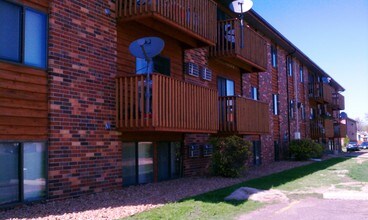 Hunters Ridge in Sauk Rapids, MN - Foto de edificio - Building Photo