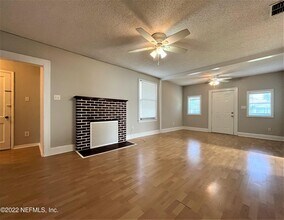 5324 Fremont St in Jacksonville, FL - Building Photo - Building Photo