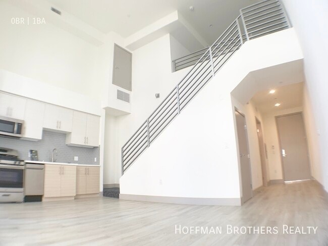 property at 1037 S Hobart Blvd