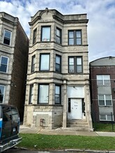 1264 S Saint Louis Ave in Chicago, IL - Building Photo - Building Photo