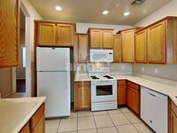 1609 W Saint Kateri Dr in Phoenix, AZ - Building Photo - Building Photo