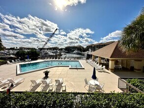 1501 Marina Isle Way in Jupiter, FL - Building Photo - Building Photo