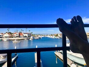 3289 Moritz Dr, Unit Moritz in Huntington Beach, CA - Building Photo - Building Photo