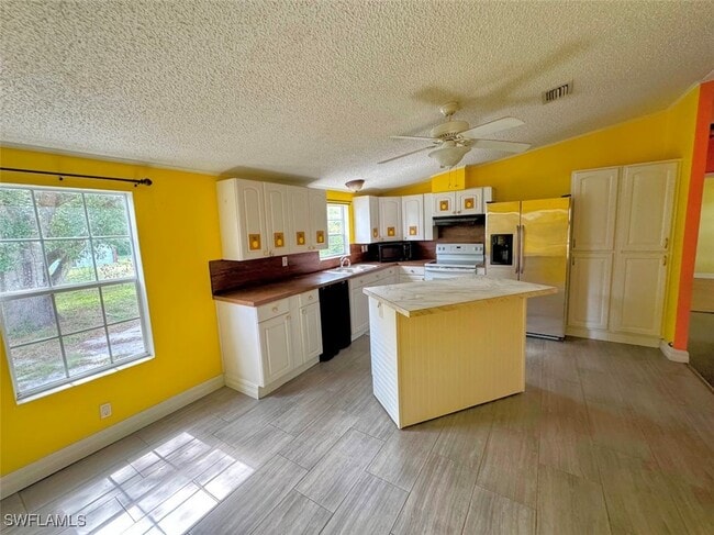 property at 1218 Seminole Ave SW