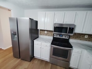 5811 Heming Ave in Springfield, VA - Building Photo - Building Photo