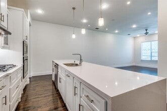 3023 Clamath Dr in Dallas, TX - Building Photo - Building Photo