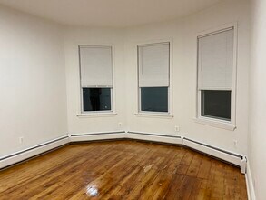 253 Windsor St, Unit 254-1R in Cambridge, MA - Building Photo - Building Photo
