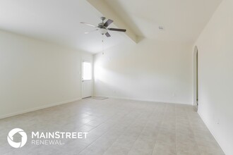 1111 Diamond Drape Dr in Arcola, TX - Foto de edificio - Building Photo