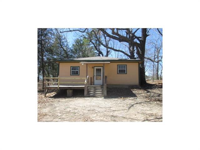 266 James Fannin Rd in Honey Grove, TX - Building Photo - Building Photo