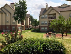 Crown Chase in Tulsa, OK - Foto de edificio - Building Photo