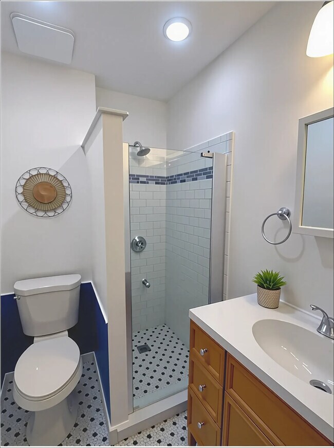 107 Charles St in Boston, MA - Building Photo - Building Photo