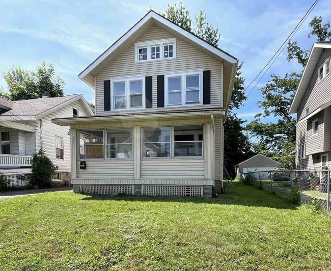 565 Garfield Pl in Mansfield, OH - Building Photo - Building Photo