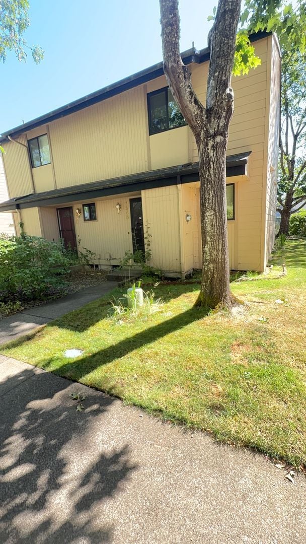 property at 1545 Fetters Loop