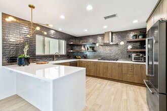 45654 Verba Santa Dr in Palm Desert, CA - Building Photo - Building Photo