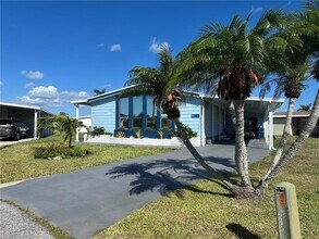 307 Outrigger Pl in North Port, FL - Building Photo - Building Photo