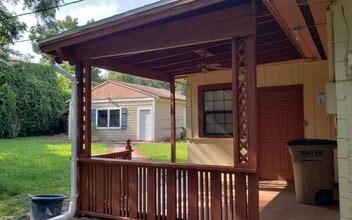 594 NW Gwen Lake Ave in Lake City, FL - Building Photo - Building Photo