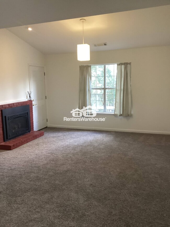 3275 Long Iron Pl in Lawrenceville, GA - Building Photo - Building Photo