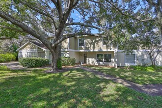14805 Lake Forest Dr in Lutz, FL - Building Photo - Building Photo