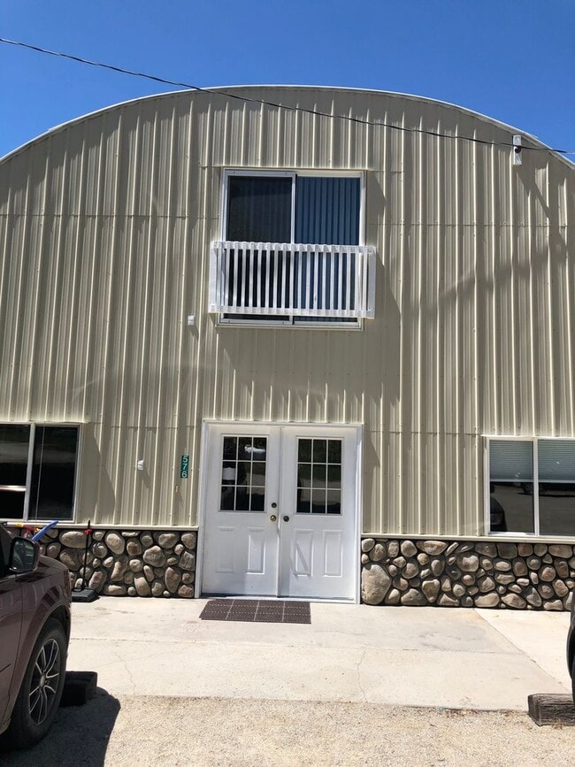 property at 576 3 Skalkaho Hwy