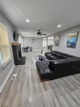 2138 Donald Lee Hollowell Pkwy NW in Atlanta, GA - Building Photo - Building Photo