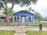 933 Lamar St in San Antonio, TX - Building Photo - Building Photo