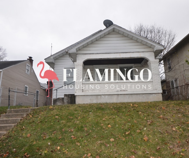 property at 622 W Fairview Ave