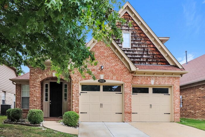 4929 Indian Walk Ln in Arlington, TN - Building Photo