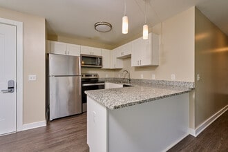 Lofts at Gold Street in Rochester, NY - Building Photo - Interior Photo