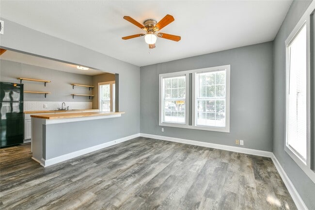 property at 4615 Schroeder St