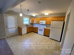 1596 Matthew Allen Cir in Kannapolis, NC - Building Photo - Building Photo