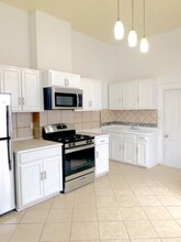1834 Dante St, Unit 1834 in New Orleans, LA - Foto de edificio - Building Photo