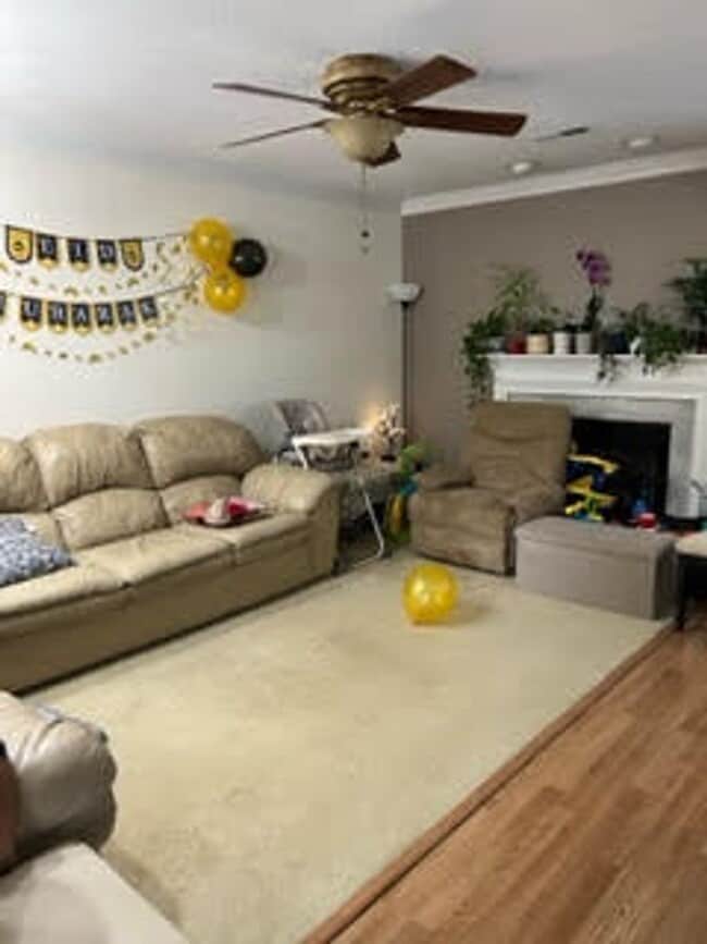 30 Cedar Knoll Dr in Greensboro, NC - Foto de edificio - Building Photo