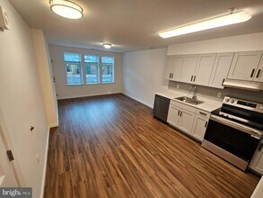 200 Hamilton Ave in Trenton, NJ - Building Photo - Building Photo